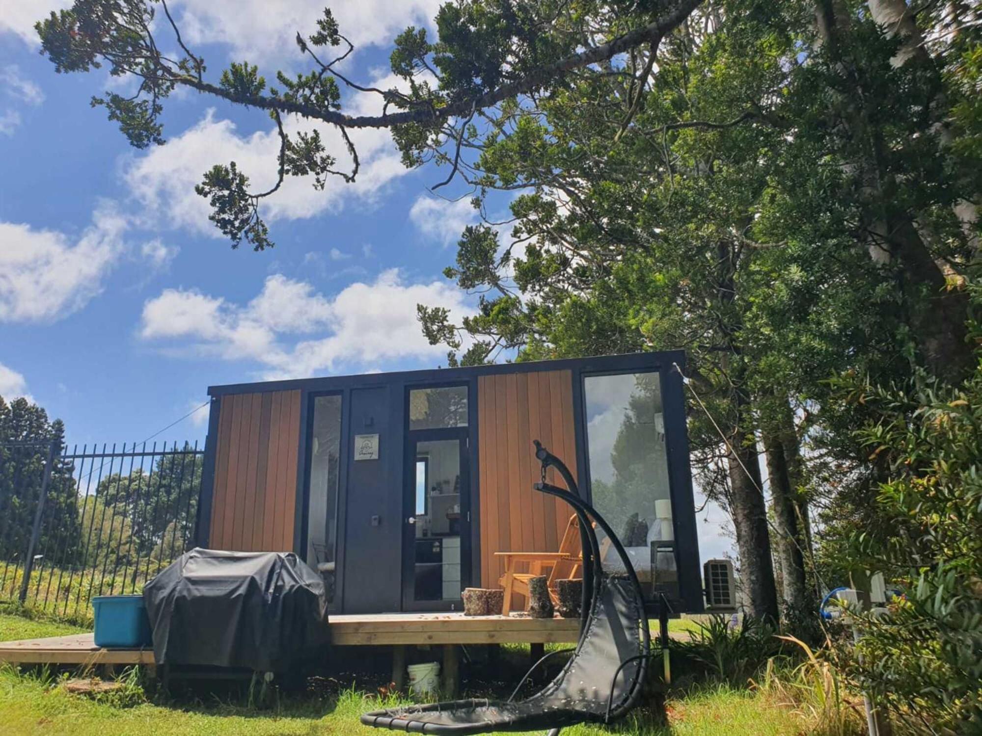 The Kauri Getaway By Tiny Away Villa Waitoki Exterior photo